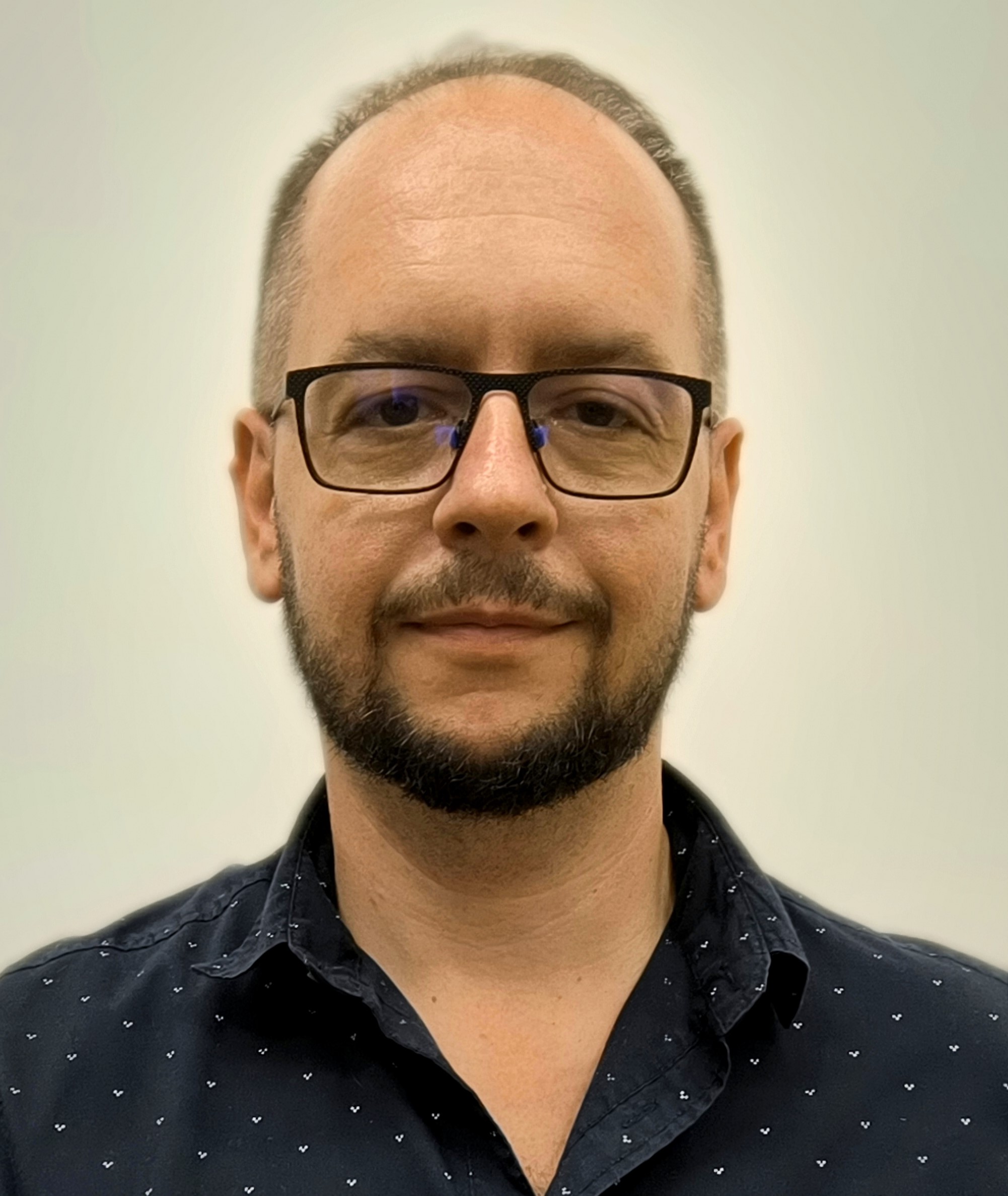 Kádár Róbert